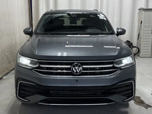2022 Volkswagen Tiguan Highline R-Line AWD - NAV, Memory Seat, B in Cars & Trucks in Strathcona County - Image 5