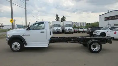 NEW ARRIVAL.. 2018 Ram 5500 SLT 4x4 REG CAB & CHASSIS LONG WHEEL BASE - 6 Cylinder 6.7 L Diesel Engi...
