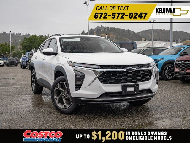 2025 Chevrolet Trax LT in Cars & Trucks in Kelowna