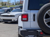 Come see this 2023 Jeep Wrangler Sahara-Back-Up Cam-Excellent Condition while we still have it in st... (image 9)