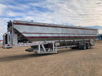 2012 APPCO 4,000 CUBIC FT SAND STORAGE PIG DRY BULK TANK TRAILER