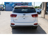 BEAUTIFUL 2019 KIA SORENTO! - Push Button Start - Heated Seats - Heated Steering Wheel - Apple CarPl... (image 7)