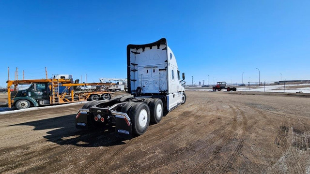 2025 FREIGHTLINER Cascadia in Heavy Trucks in Saskatoon - Image 4