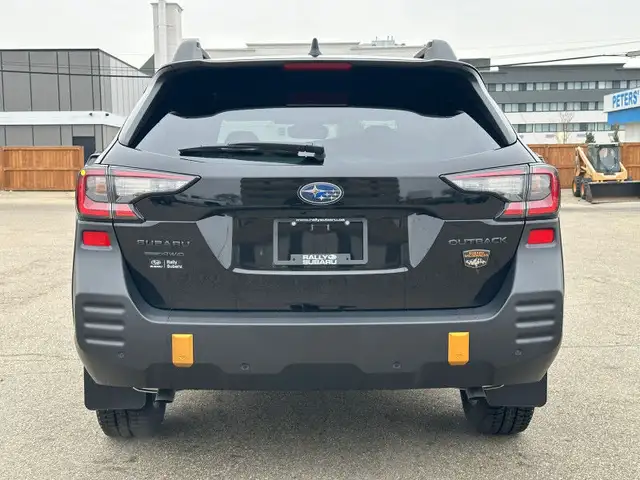 2025 Subaru Outback Wilderness - Sunroof - Power Liftgate in Cars & Trucks in Edmonton - Image 9
