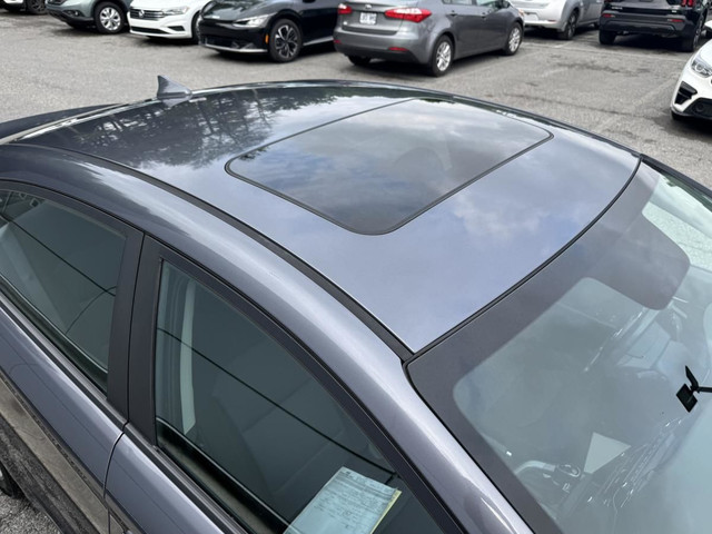 Hyundai Elantra GL SE toit ouvrant jantes alliage et volant chau in Cars & Trucks in Trois-Rivières - Image 3