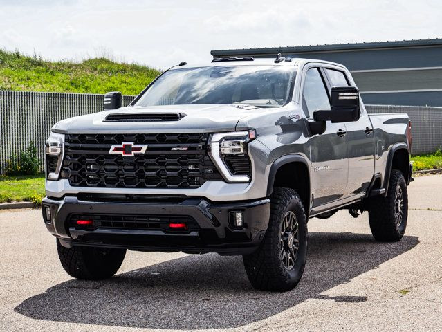 2025 Chevrolet Silverado 2500HD ZR2 in Cars & Trucks in Strathcona County - Image 4