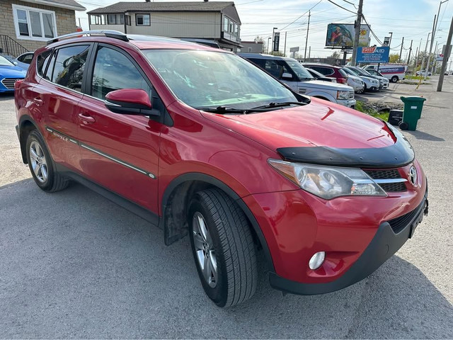 2015 Toyota RAV4 XLE / ALL WHEEL DRIVE / NICE SUV! SUPER CLEAN in Cars & Trucks in Ottawa - Image 3