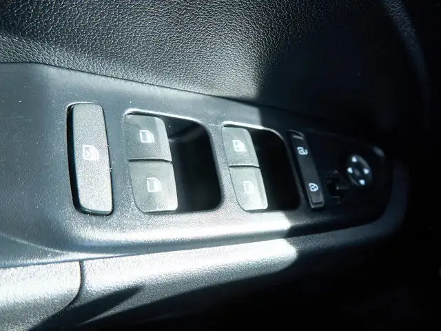 2023 Hyundai Venue Preferred | Lane Keep Assist | Backup Cam in Cars & Trucks in Edmonton - Image 13