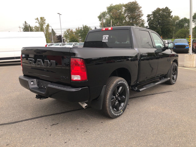 2023 Ram 1500 Classic EXPRESS dans Autos et camions  à Bedford - Image 3