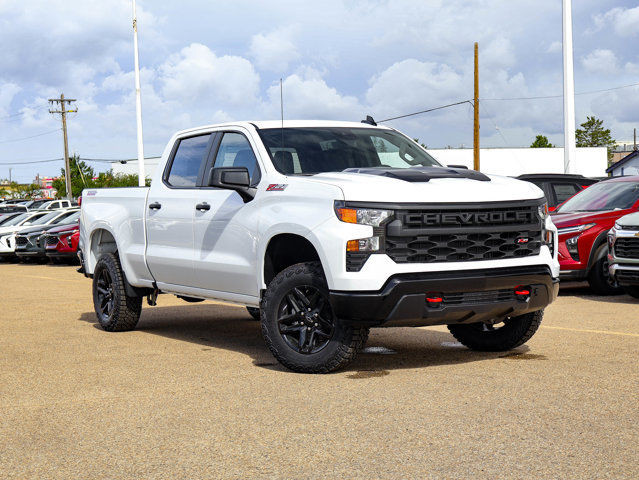 2025 Chevrolet Silverado 1500 Custom Trail Boss in Cars & Trucks in Edmonton - Image 2
