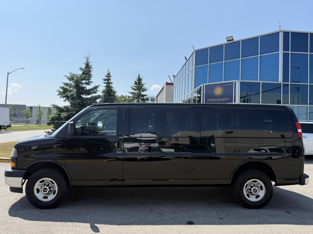 2023 GMC Savana Passenger LT in Cars & Trucks in Oakville / Halton Region - Image 2