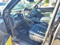 HUD, Sunroof, Cooled Seats, Massage Seats, Premium Audio! Signature style and sophisticated features... (image 7)