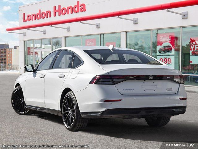2025 Honda Accord Hybrid Touring in Cars & Trucks in London - Image 4