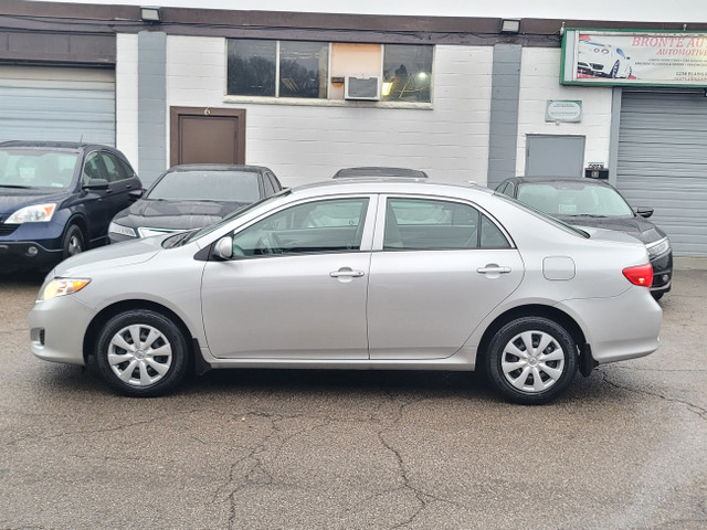 2009 Toyota Corolla CE- ONE OWNER- CLEAN CARFAX- NO ACCIDENTS- in Cars & Trucks in Hamilton - Image 3