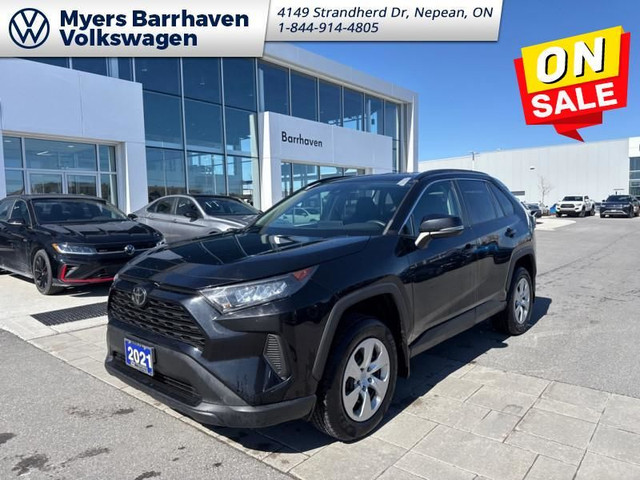 2021 Toyota RAV4 LE AWD  - Heated Seats -  Apple CarPlay in Cars & Trucks in Ottawa