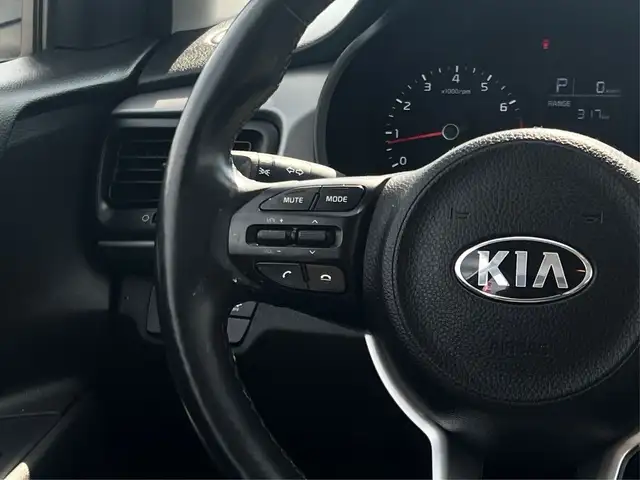 2019 Kia Rio 5-door LX+ HEATED SEATS SUPER CLEAN! WE FINANCE ALL in Cars & Trucks in London - Image 24