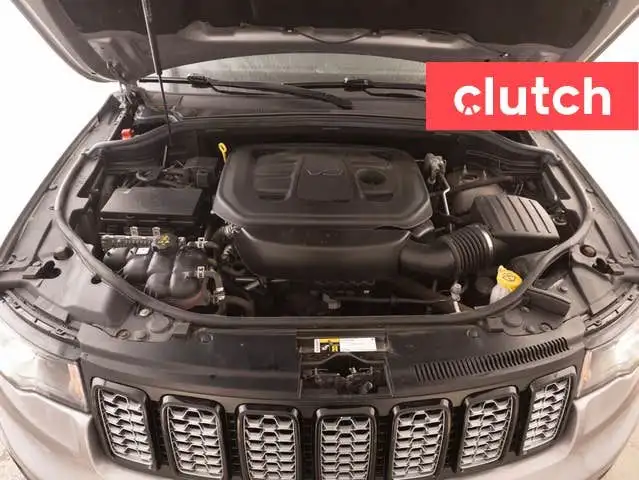 2020 Jeep Grand Cherokee Laredo Altitude 4x4 w/ Apple CarPlay &  in Cars & Trucks in Ottawa - Image 42