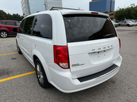 2015 Dodge Grand Caravan SXT Premium Plus White On Black Leather Interior • 3.6L • V6 • ECON Mode •... (image 5)