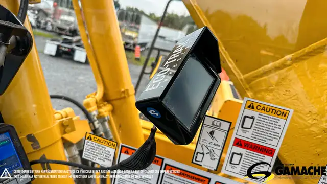 2020 KOMATSU PC490LCI-11 HYDRAULIC EXCAVATOR in Heavy Trucks in Chilliwack - Image 15