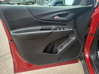 WAS: $25999 NOW: $24444 plus taxes and licensing feesDescription JUST LANDED 2022 CHEVROLET EQUINOX... (image 9)