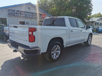 • Power_Steering • Power_Brakes • Power_Windows • Power_Mirrors • Power_Locks • Keyless_Entry • Air_... (image 4)