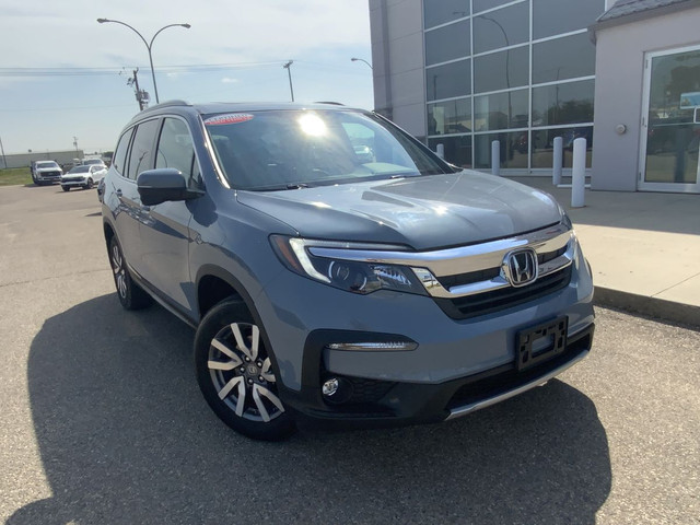 2022 Honda Pilot Black Edition AWD | Leather | Sunroof | 3rd Row in Cars & Trucks in Regina