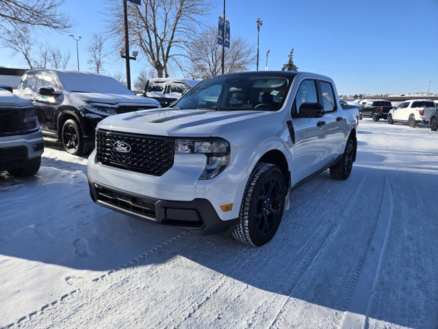 2025 Ford Maverick XLT | BLACK APP PKG | 4K TOW PKG | LUXURY PKG in Cars & Trucks in Calgary - Image 3