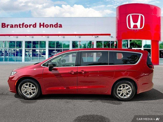 2024 Chrysler Pacifica Touring-L in Cars & Trucks in Brantford - Image 2
