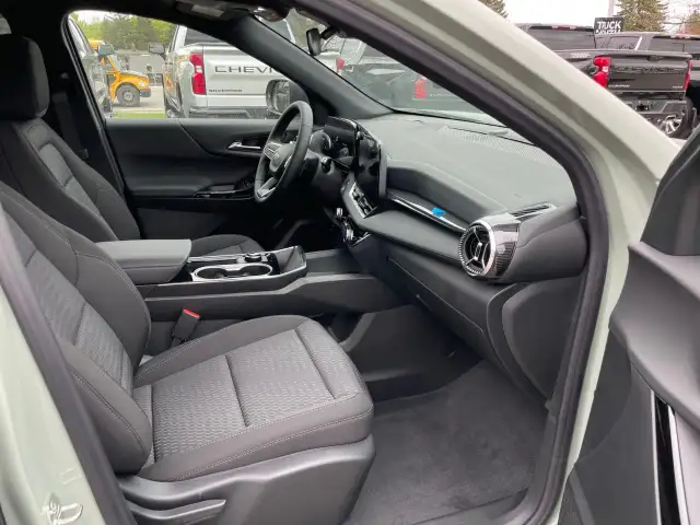 2026 Chevrolet Equinox in Cars & Trucks in Oakville / Halton Region - Image 16