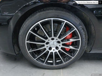 Vario Panoramic Roof | Premium Pkg | AMG Drivers Pkg | AMG Night Pkg | PARKTRONIC | Harmon/Kardon LO... (image 5)