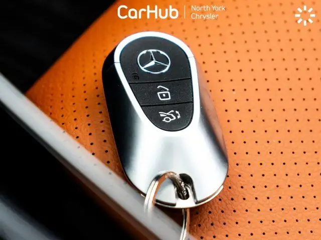 2024 Mercedes-Benz GLC 300 4MATIC Panoroof Heated Seats 360 Cam in Cars & Trucks in City of Toronto - Image 38