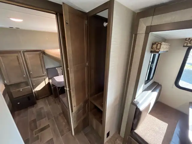 2018 Keystone BULLET in Travel Trailers & Campers in Terrace - Image 17