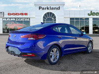 This Hyundai Elantra delivers a Regular Unleaded I-4 2.0 L/122 engine powering this Variable transmi... (image 4)