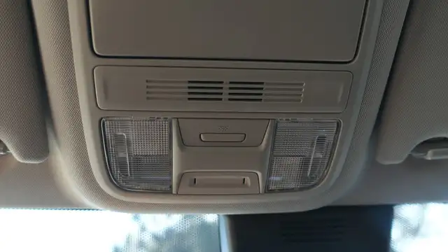 2020 Honda Accord Hybrid Base, Apple Carplay, Backup Camera, All in Cars & Trucks in Mississauga / Peel Region - Image 32