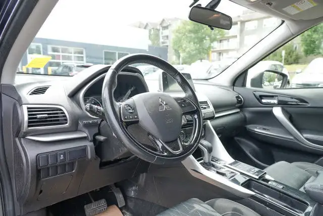 2020 Mitsubishi Eclipse Cross SE | One Owner | No Accidents in Cars & Trucks in Calgary - Image 13