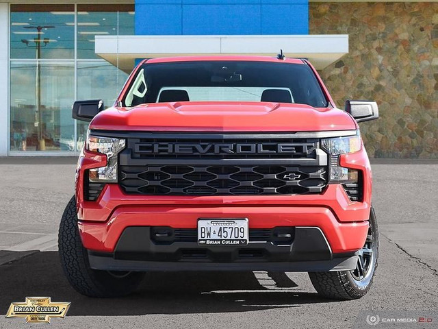 2024 Chevrolet Silverado 1500 Custom in Cars & Trucks in St. Catharines - Image 2