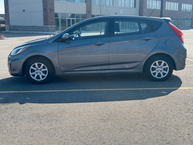 2013 Hyundai Accent L in Cars & Trucks in Guelph - Image 4