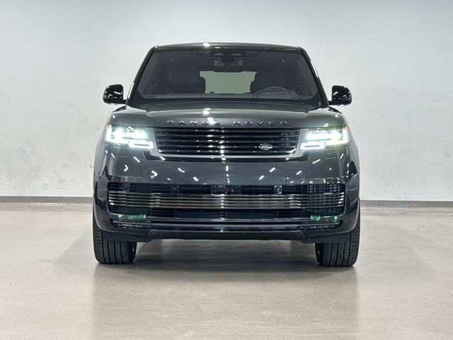 2023 Land Rover NEW RANGE ROVER P530 SV SWB in Cars & Trucks in City of Montréal - Image 3