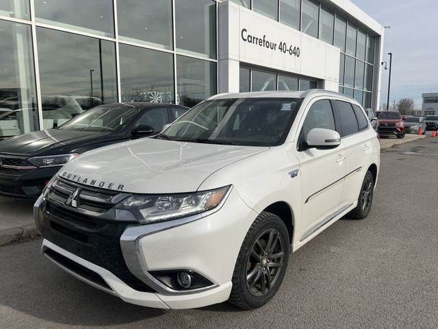 2018 MITSUBISHI OUTLANDER PHEV SE TOURING* PHEV HYBRID* CUIR* CA in Cars & Trucks in Laval / North Shore