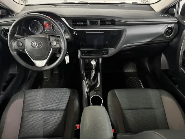 2019 Toyota Corolla LE Sièges Chauffants Écran Bluetooth Caméra  in Cars & Trucks in Shawinigan - Image 19