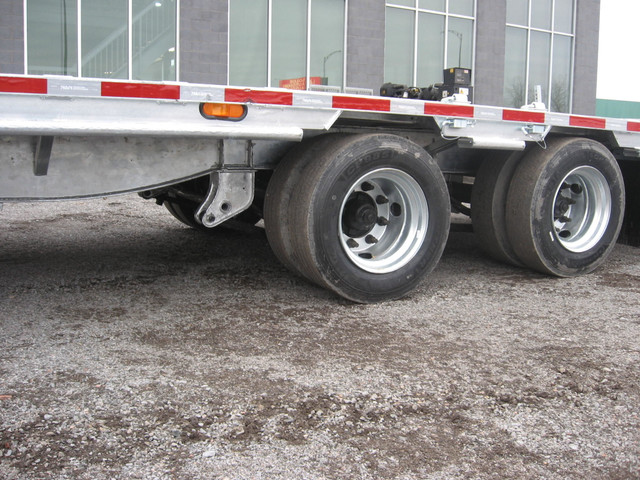 Buffalo série Remorque flat bed 30 pieds galvanisé in Cargo & Utility Trailers in City of Montréal - Image 4