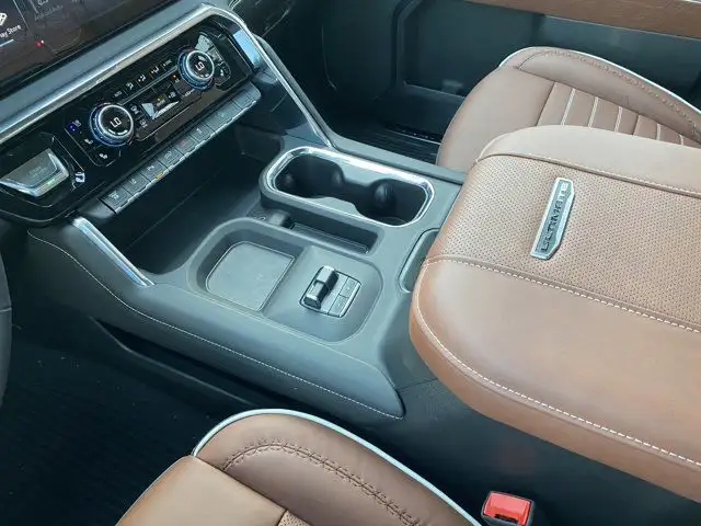 2025 GMC Sierra 3500HD Crew Cab Denali Ultimate in Cars & Trucks in Edmonton - Image 25
