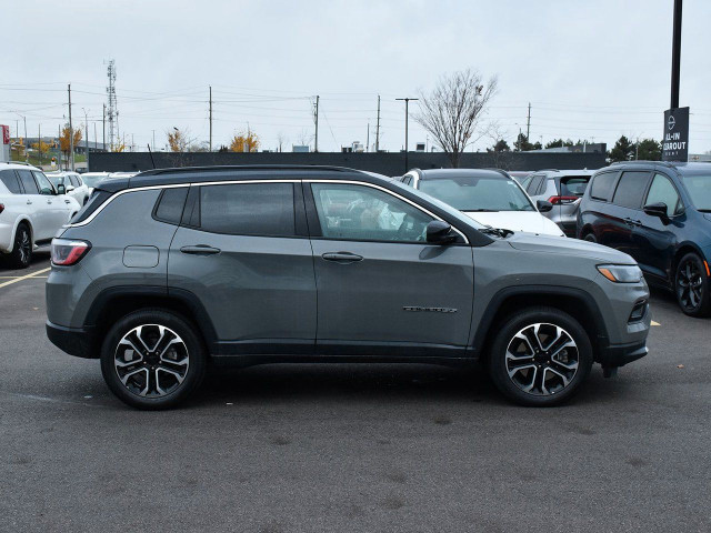 2024 Jeep Compass Limited 4X4 !!! NO ACCIDENTS !!! ONE OWNER !!! in Cars & Trucks in Kitchener / Waterloo - Image 3