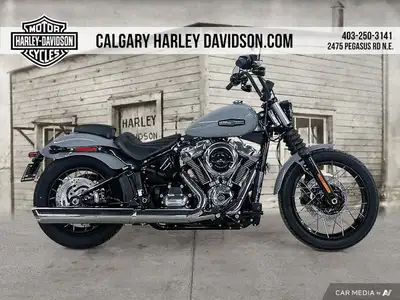 Born to be yours. The Street Bob is a lean, mean bobber with mini-ape handlebars, mid-mounted foot c...