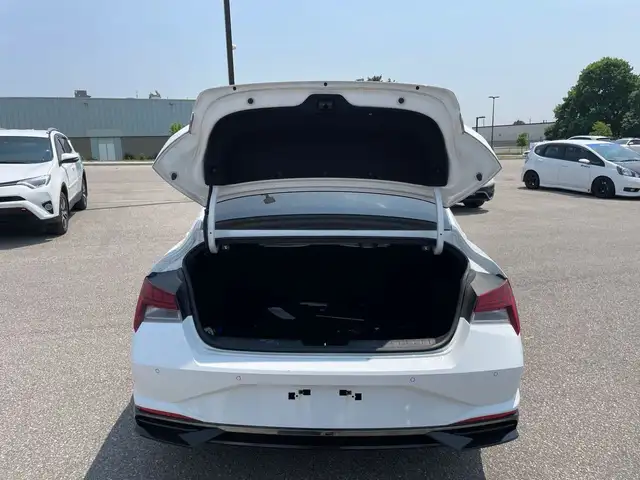 2021 Hyundai Elantra Ultimate Tech in Cars & Trucks in Oakville / Halton Region - Image 11