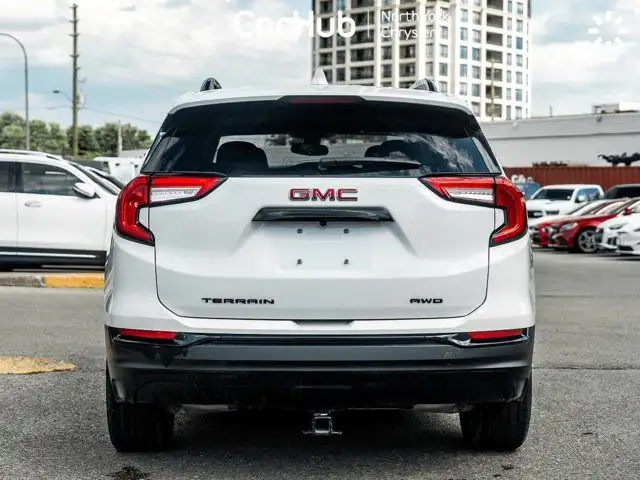 2022 GMC Terrain SLE in Cars & Trucks in City of Toronto - Image 8