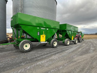 2016 RJ Equipment 600 Bushel Gravity Box Road Flex Wagon 6 Avail