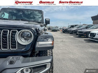 2025 JEEP WRANGLER SAHARA 4X4 Black Black Interior with Cloth Low Back Bucket Seats 3.6L V6 Engine -... (image 7)