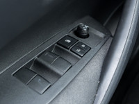 Recent Arrival!Odometer is 14240 kilometers below market average!Purchased here at Aurora Toyota, Lo... (image 9)