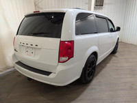 Experience the 2018 Dodge Grand Caravan SXT Premium Plus in white finish and front-wheel drive, desi... (image 7)
